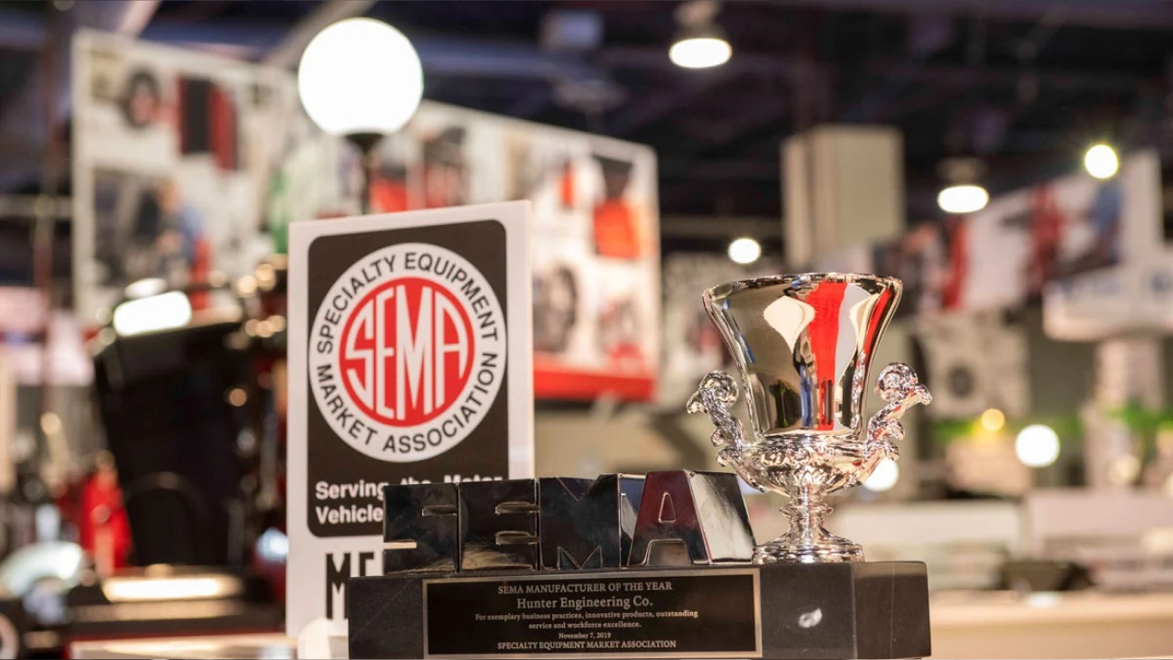 Hunter Engineering awards